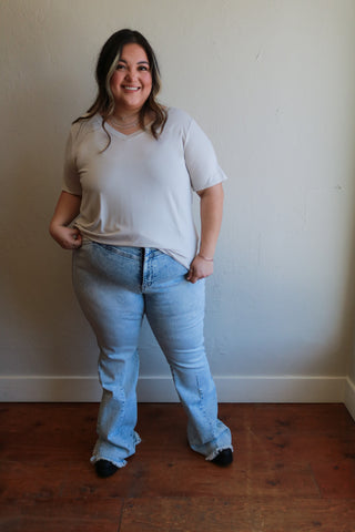 WEAR EVERY DAY PLUS SIZE V NECK TEE
