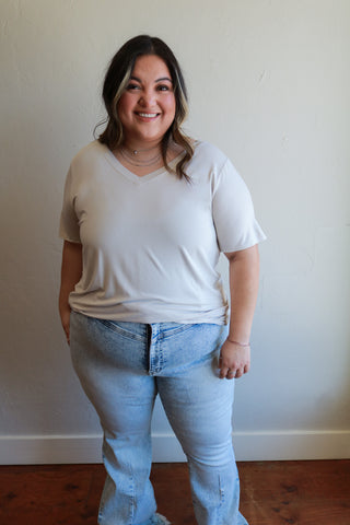 WEAR EVERY DAY PLUS SIZE V NECK TEE