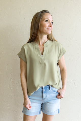 Flora Extended Shoulder Blouse