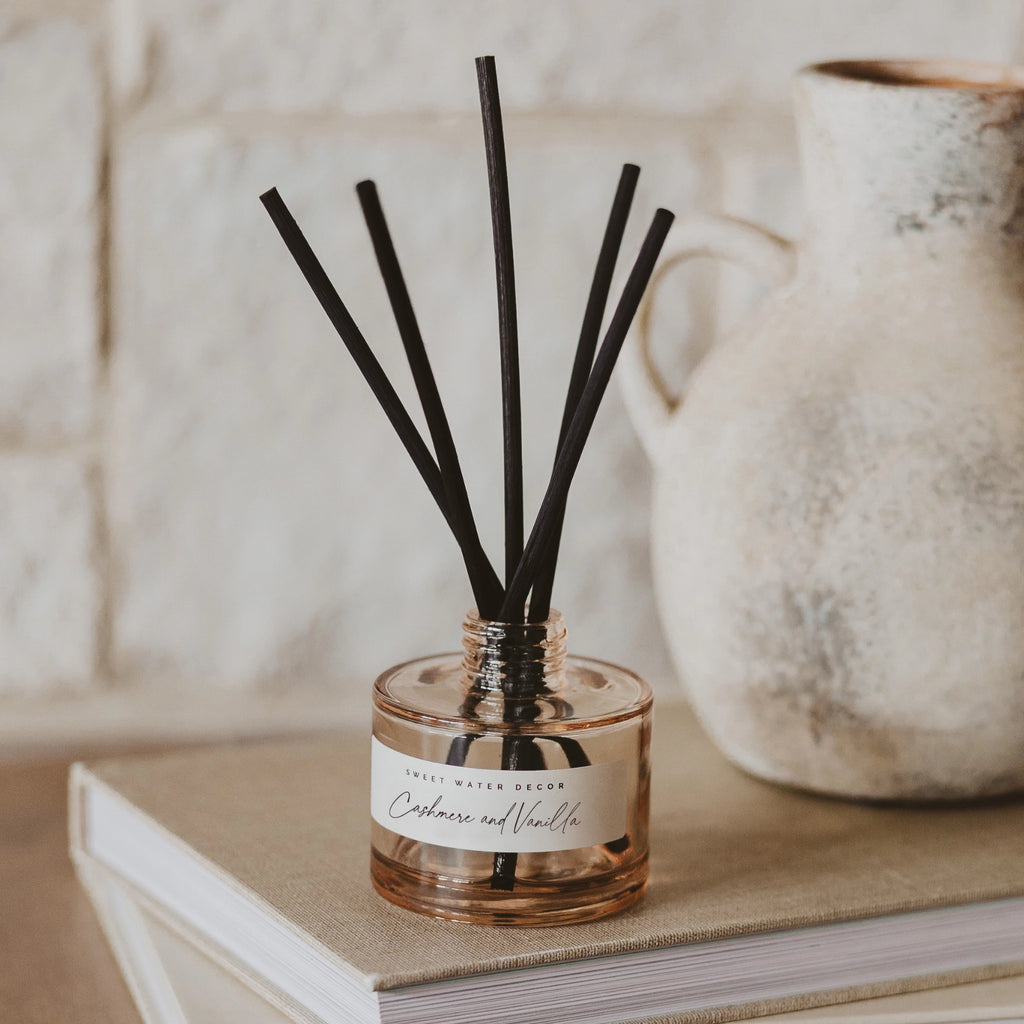 Reed Diffuser | Cashmere and Vanilla – LU ELLA Boutique